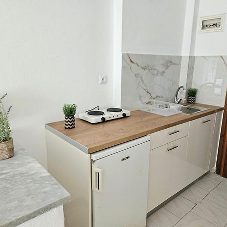 Villa Elena Ипсос Экстерьер фото