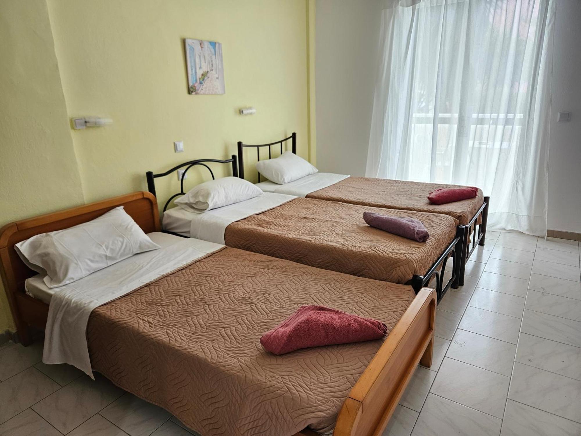 Villa Elena Ипсос Экстерьер фото